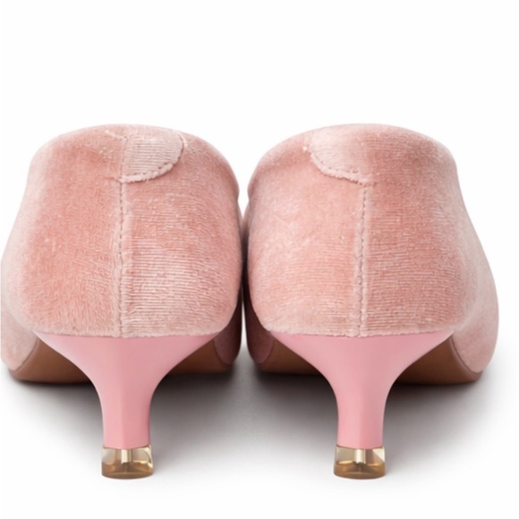 Big Tree Pink Velvet Pointed Toe Heels Size 38 Elegant Pumps - Picture 3 of 4